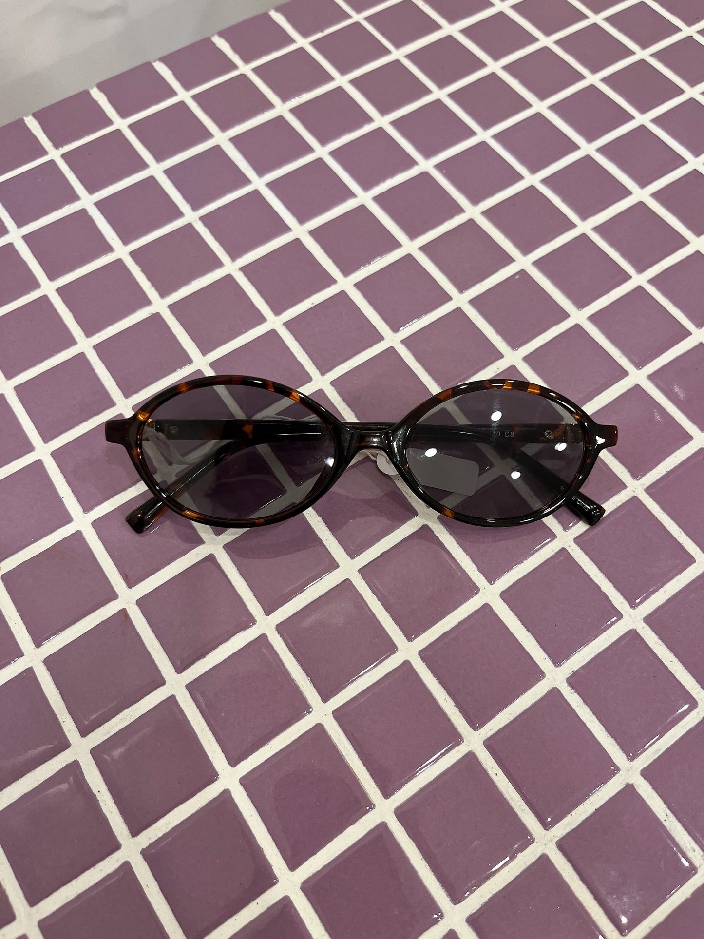 POKE Oval sunnies