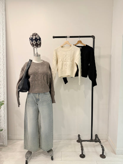 TIDE Cable-knit sweater