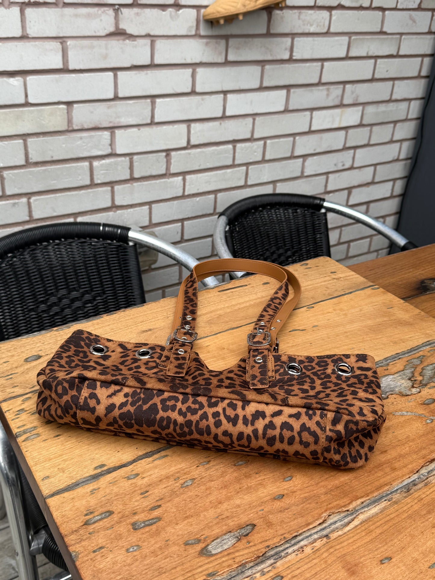 VELO Belted faux suede bag