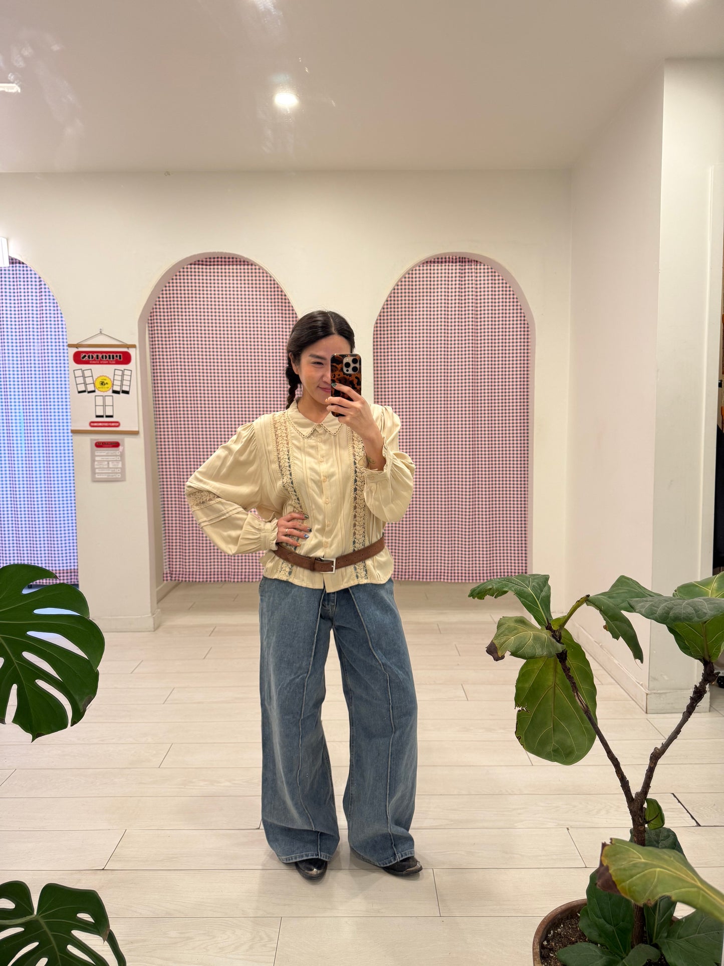 AARON Tucked front jeans