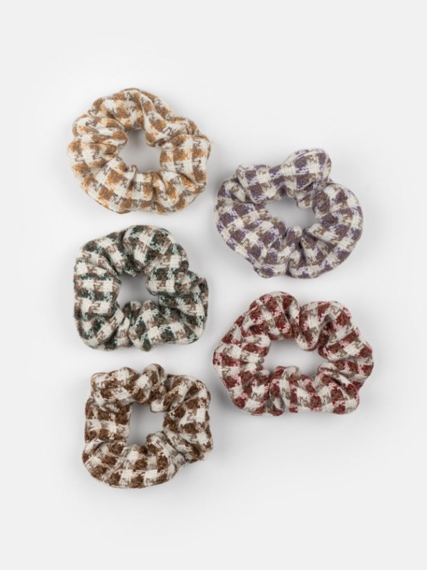 TANIA Tweed scrunchies