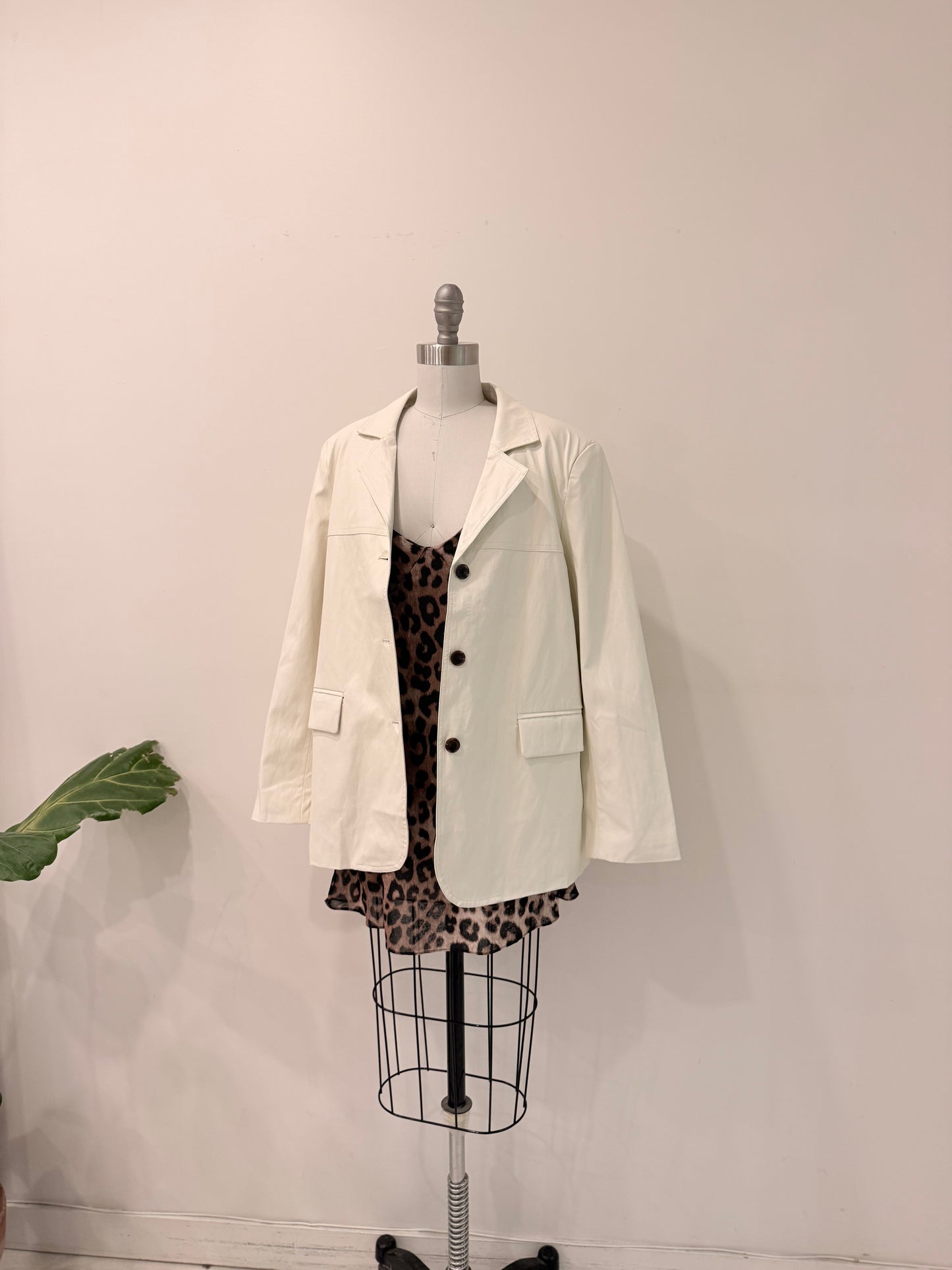 KOOL Vegan leather blazer