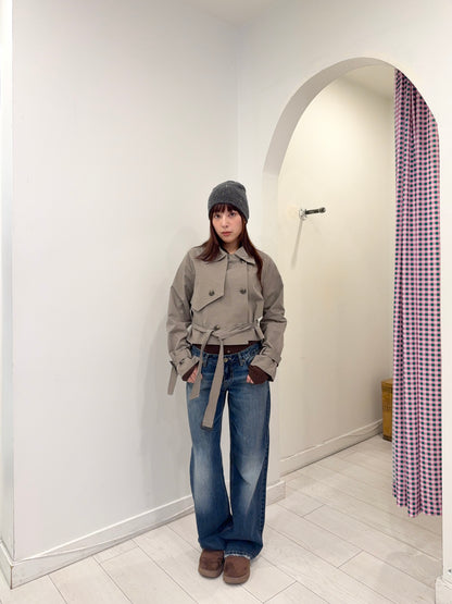 BETH Cropped trench