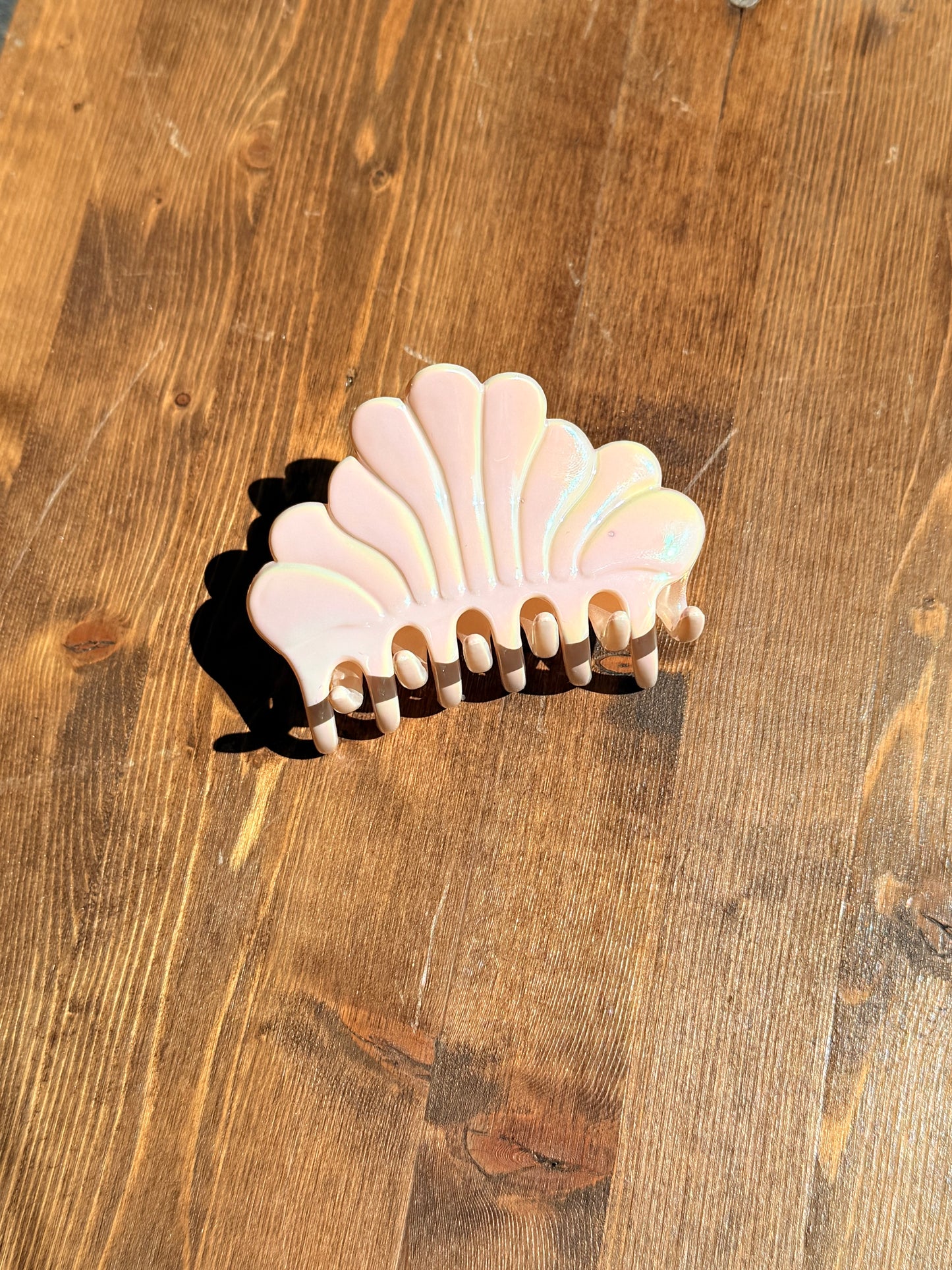 GLIM Shell hair claw