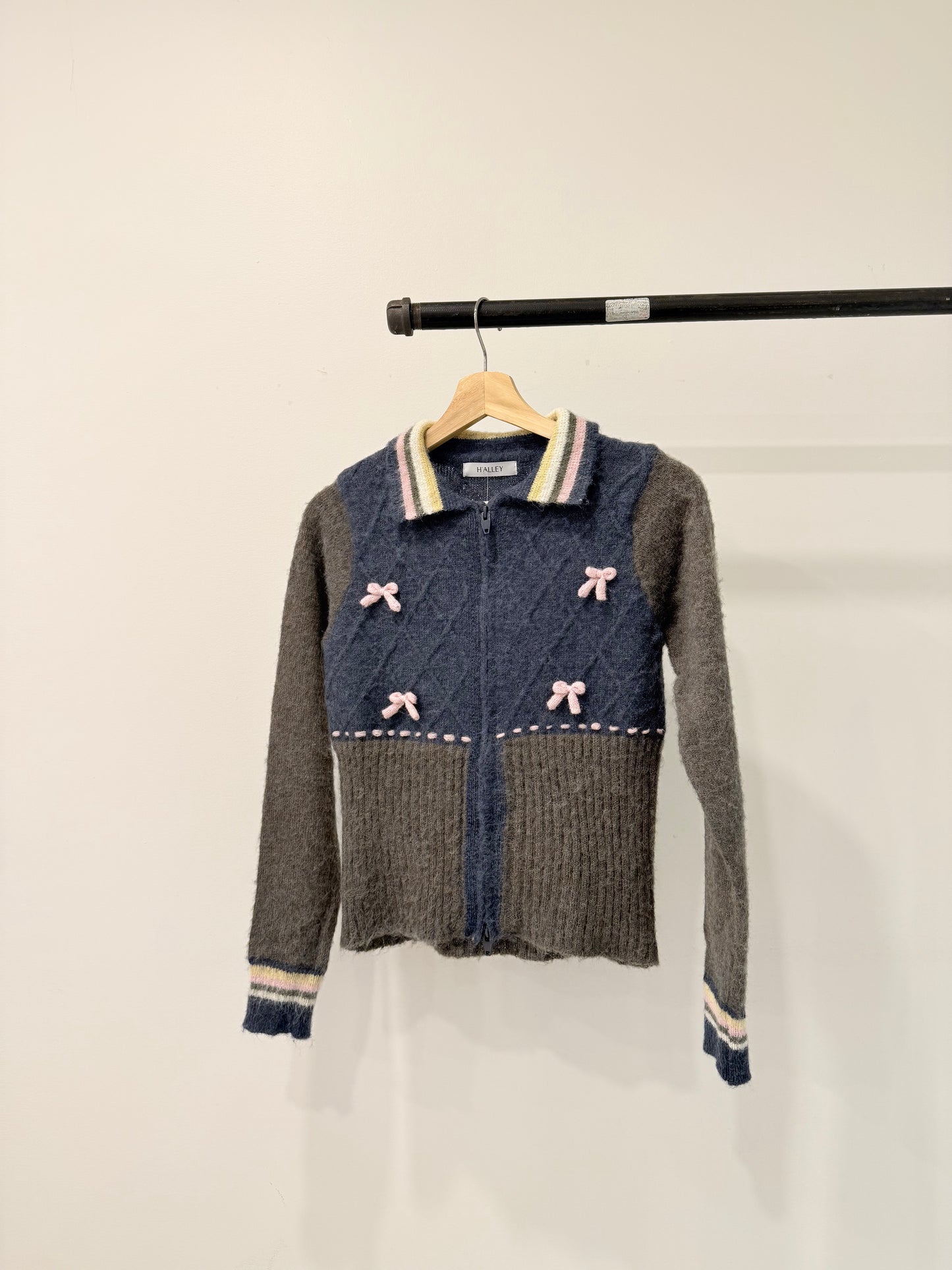 MELA Knit patchwork bow zip-up