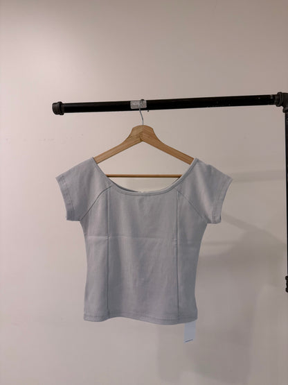 TABITHA Pearl button top
