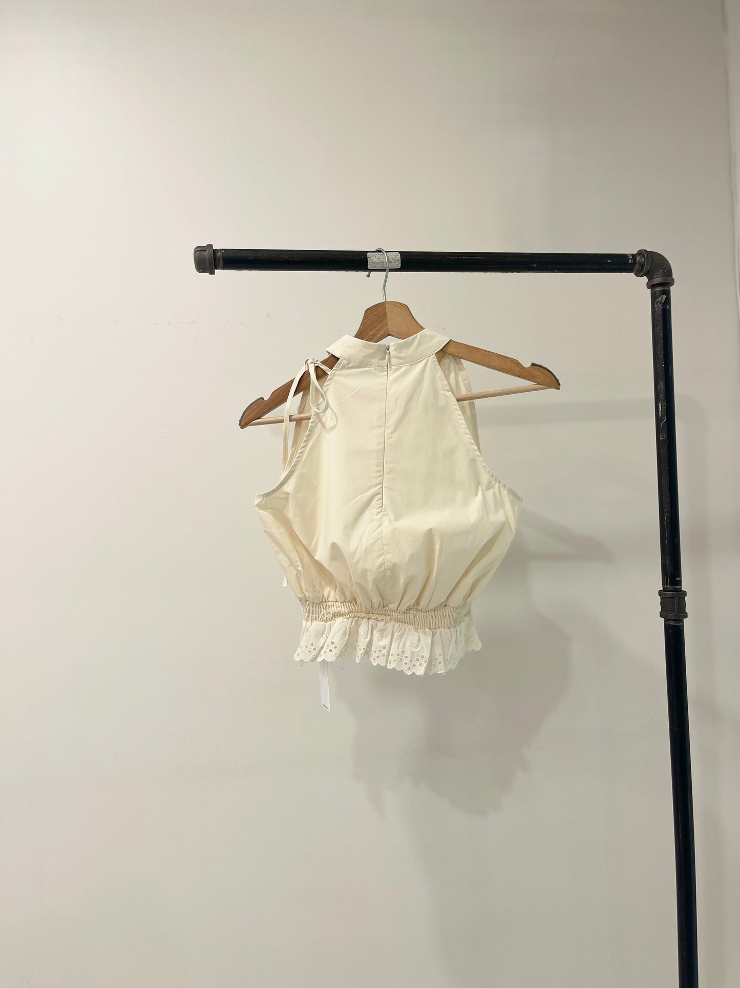 NADIA Ruffled halter blouse
