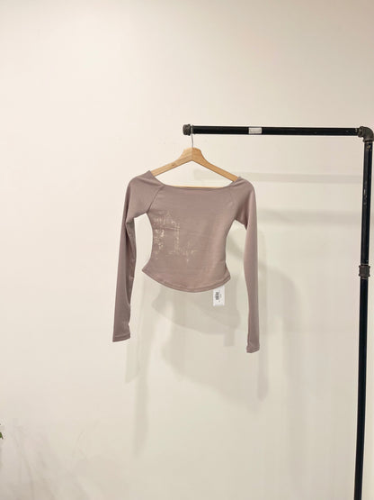 FLEUR Off-shoulder tee