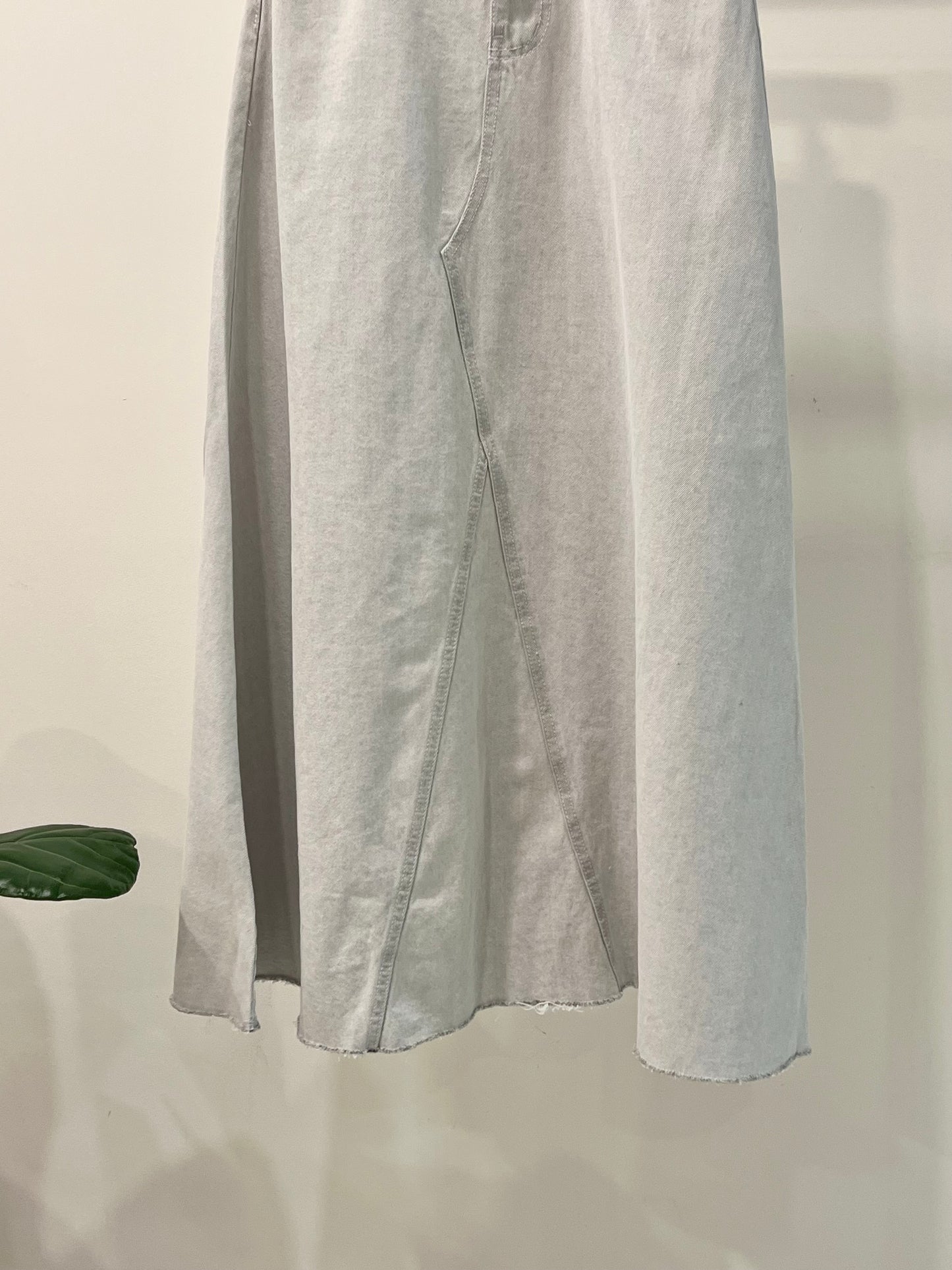 NAIM Faded jean skirt