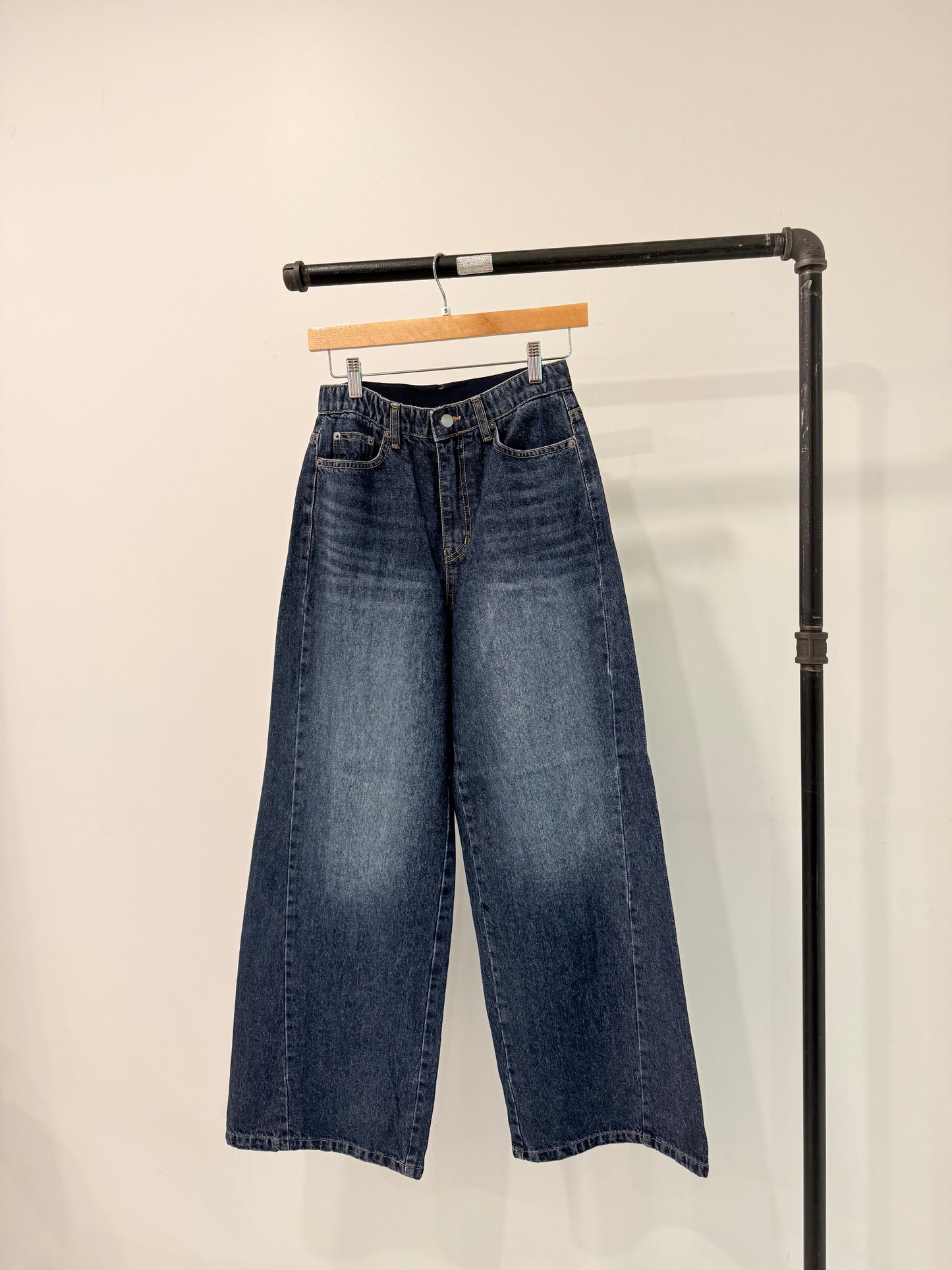 SELLE Diagonal seam jeans