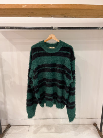 BORDER Stripe fuzzy sweater