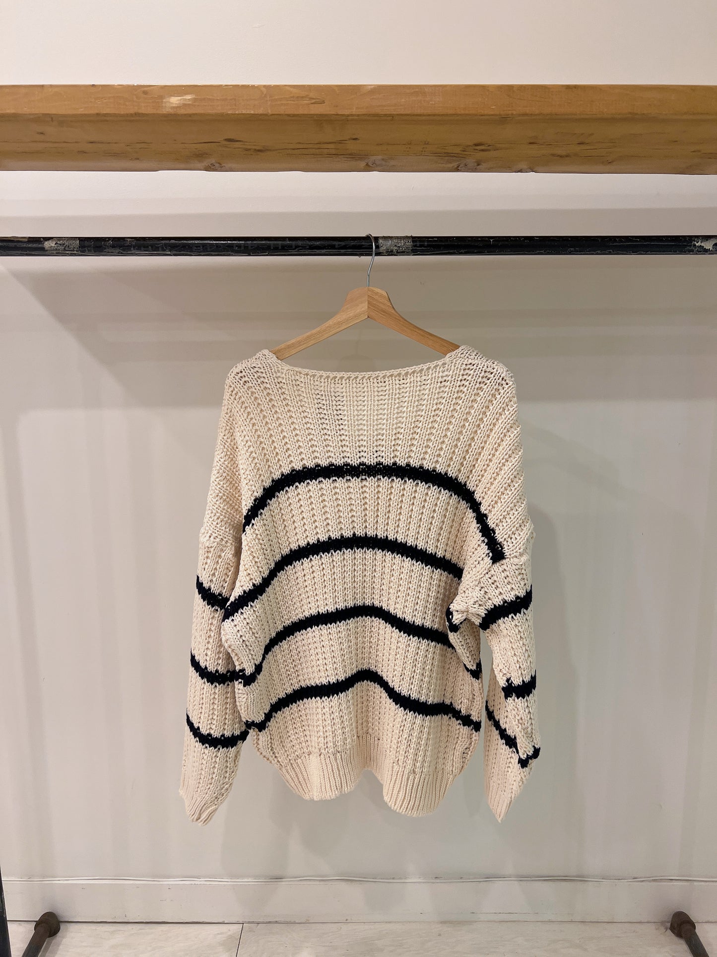 CONO Stripe v-neck sweater