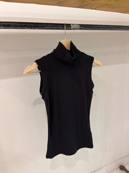 SHONA Turtleneck tanktop