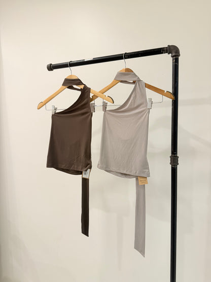 ZAMO One shoulder choker top