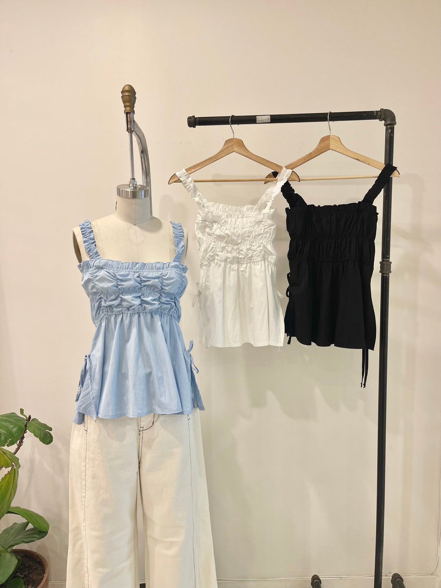 PRUE Shirred square-neck cami