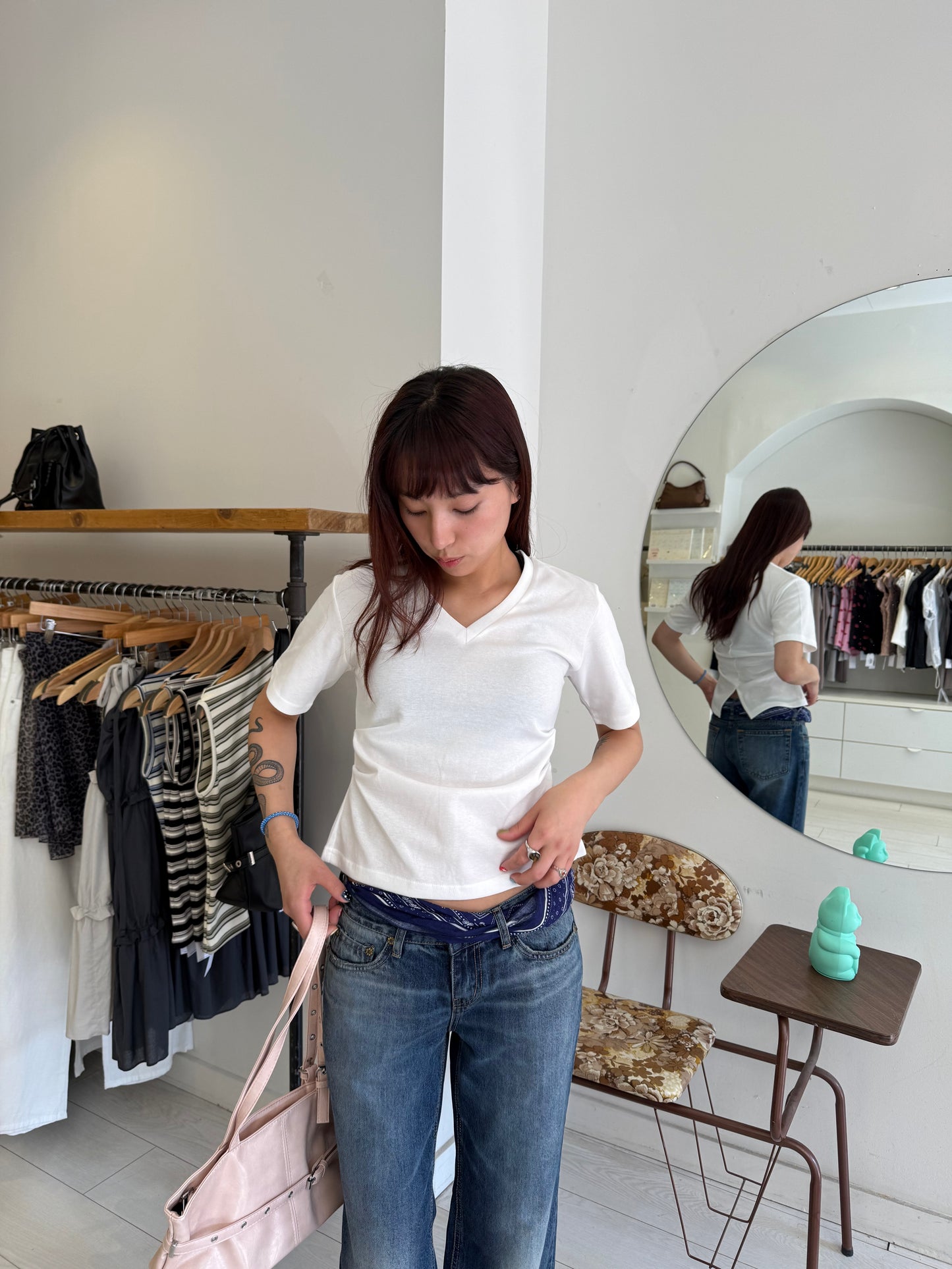 SYBIL V-neck tee