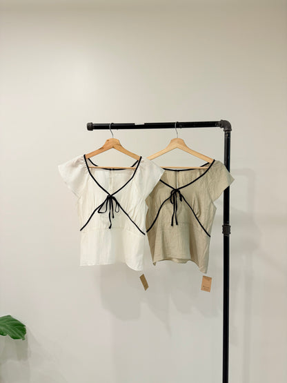 TRILL Contrast Piping top