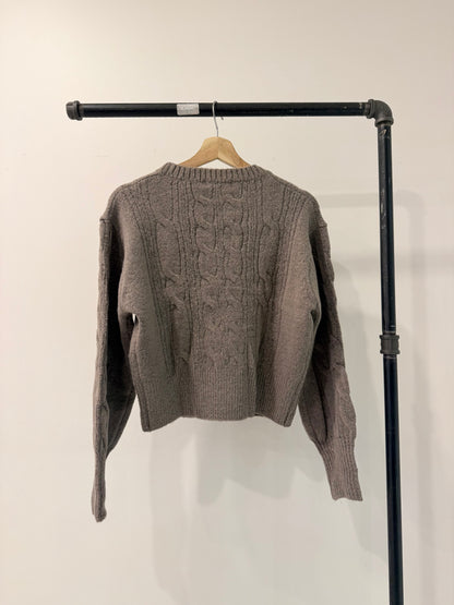 TIDE Cable-knit sweater