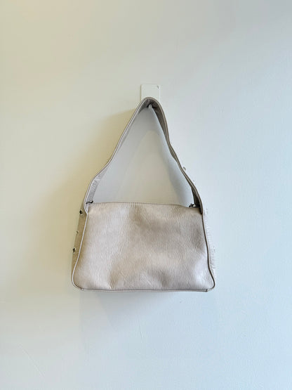 PEBBLE Eyelet shoulder bag
