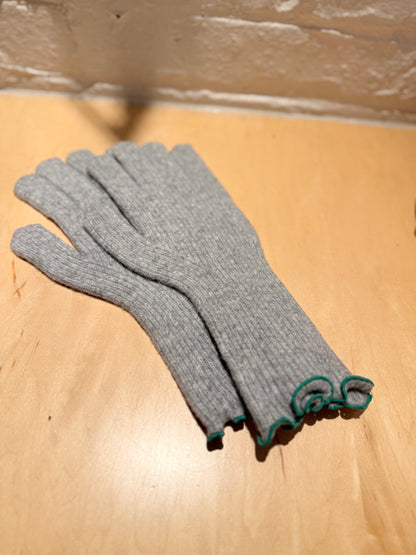 OVER Lettuce hem gloves