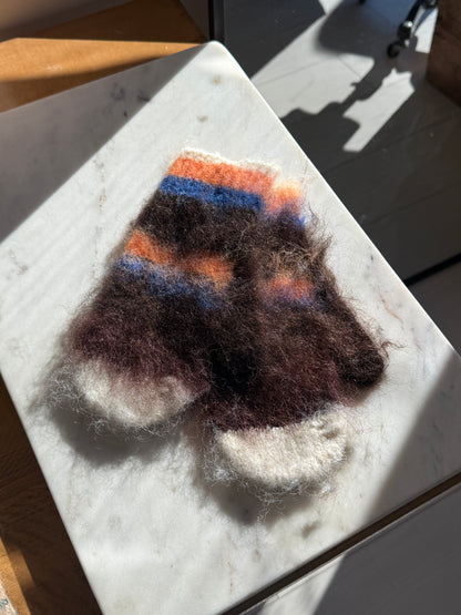 GINJA Fuzzy mittens