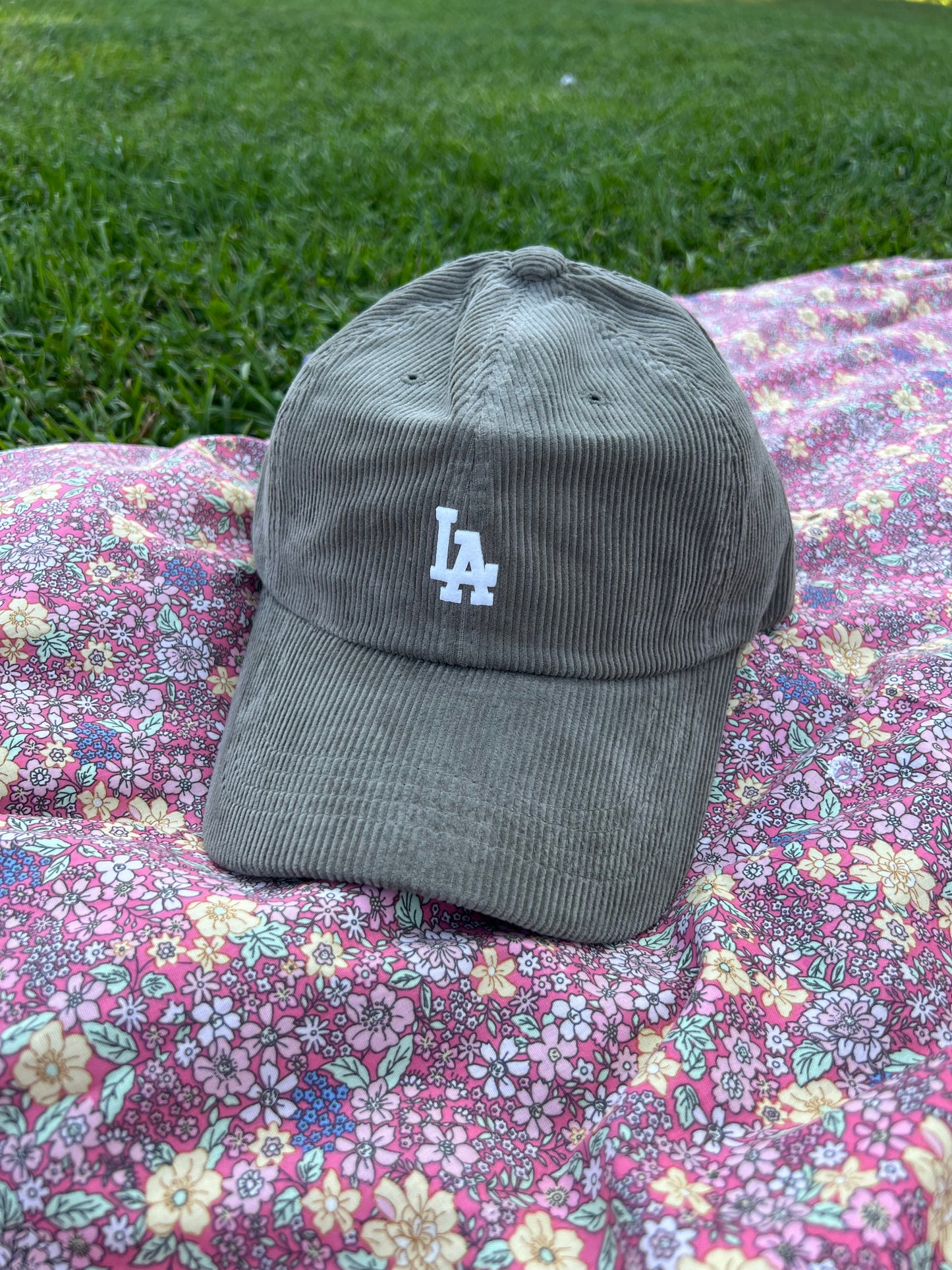 HOJI Corduroy ball cap