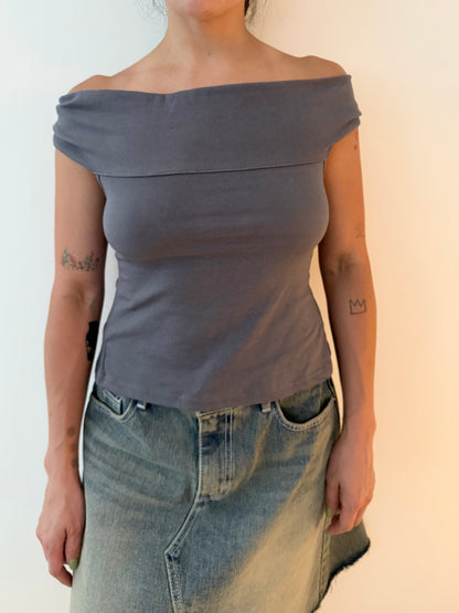 INES Off-shoulder tie-back top