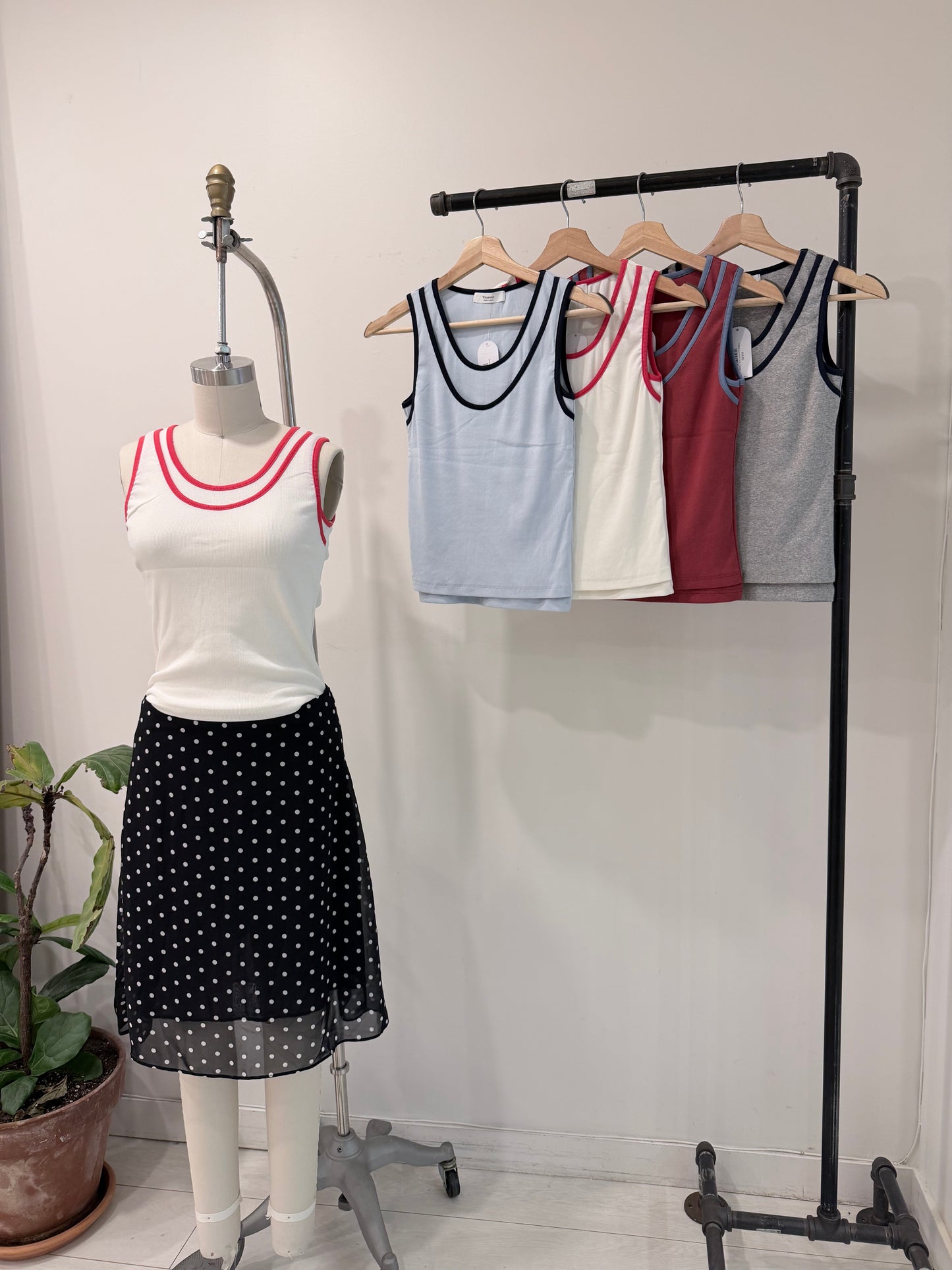 CORA Contrast tank