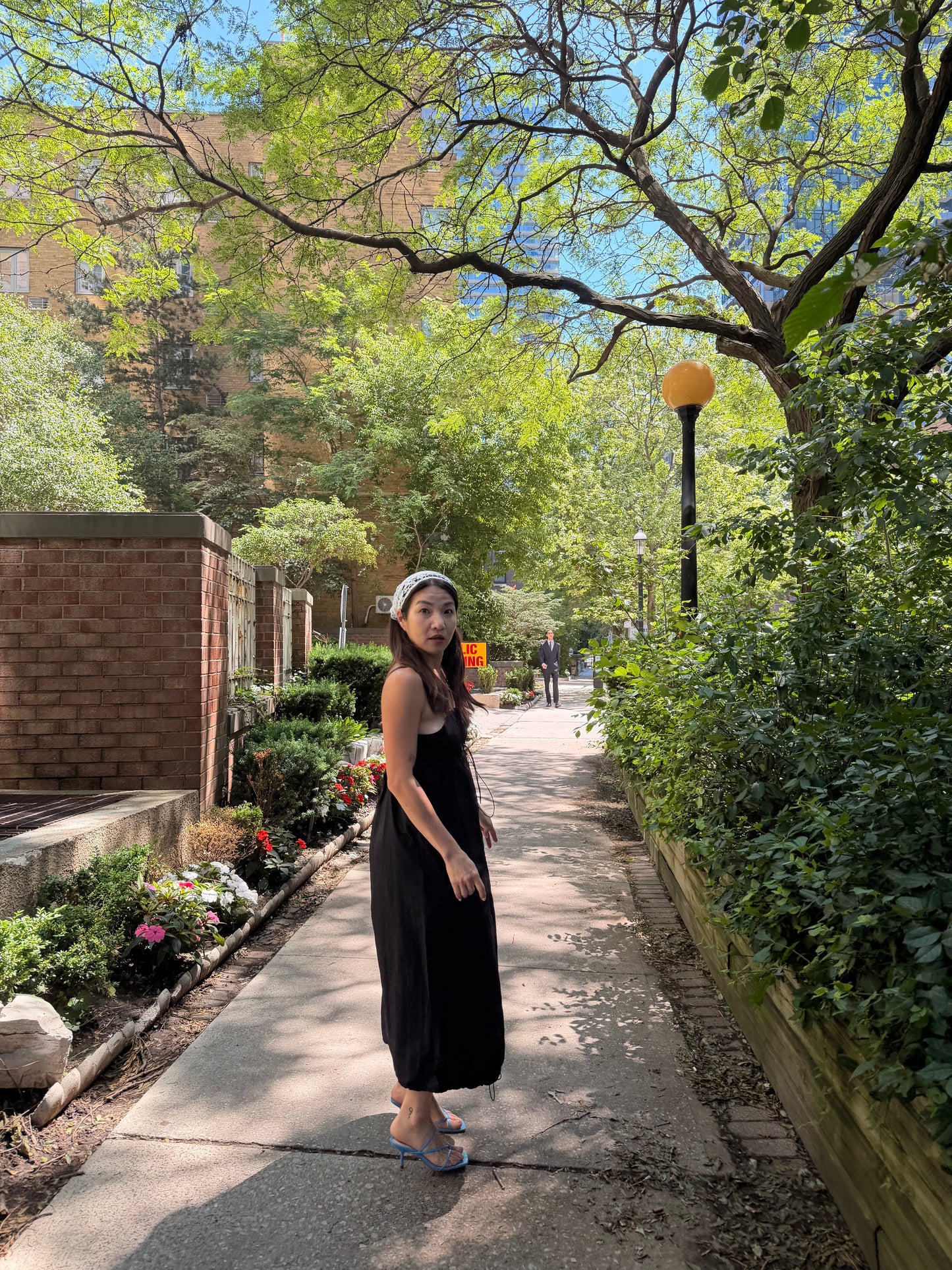ELODIE Shirred maxi dress