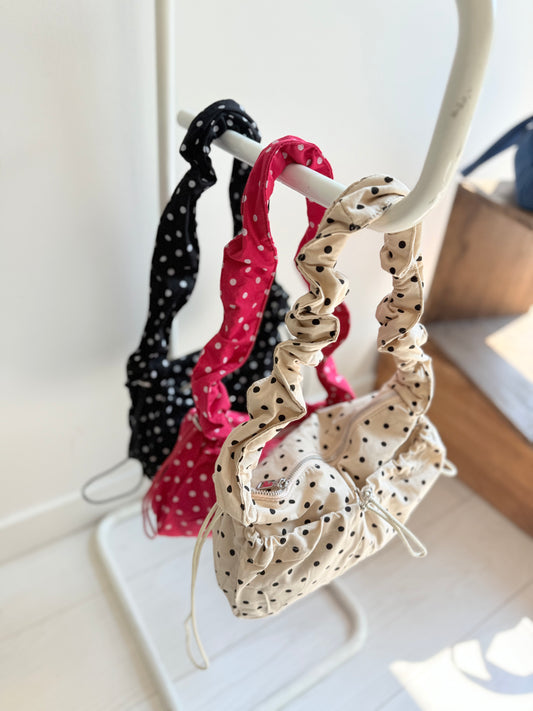 TANGO Polkadot scrunchy bag