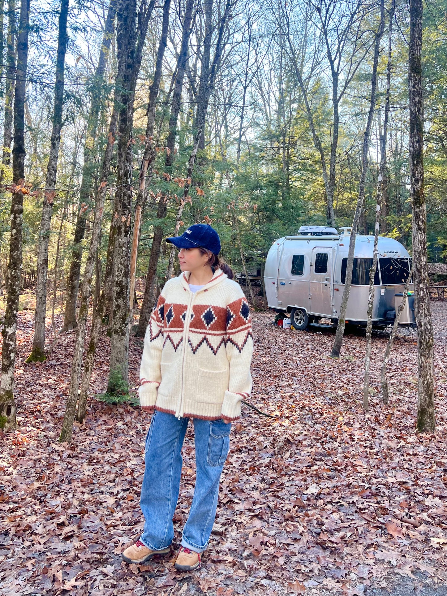 GOLDEN Heavy zip-up sweater