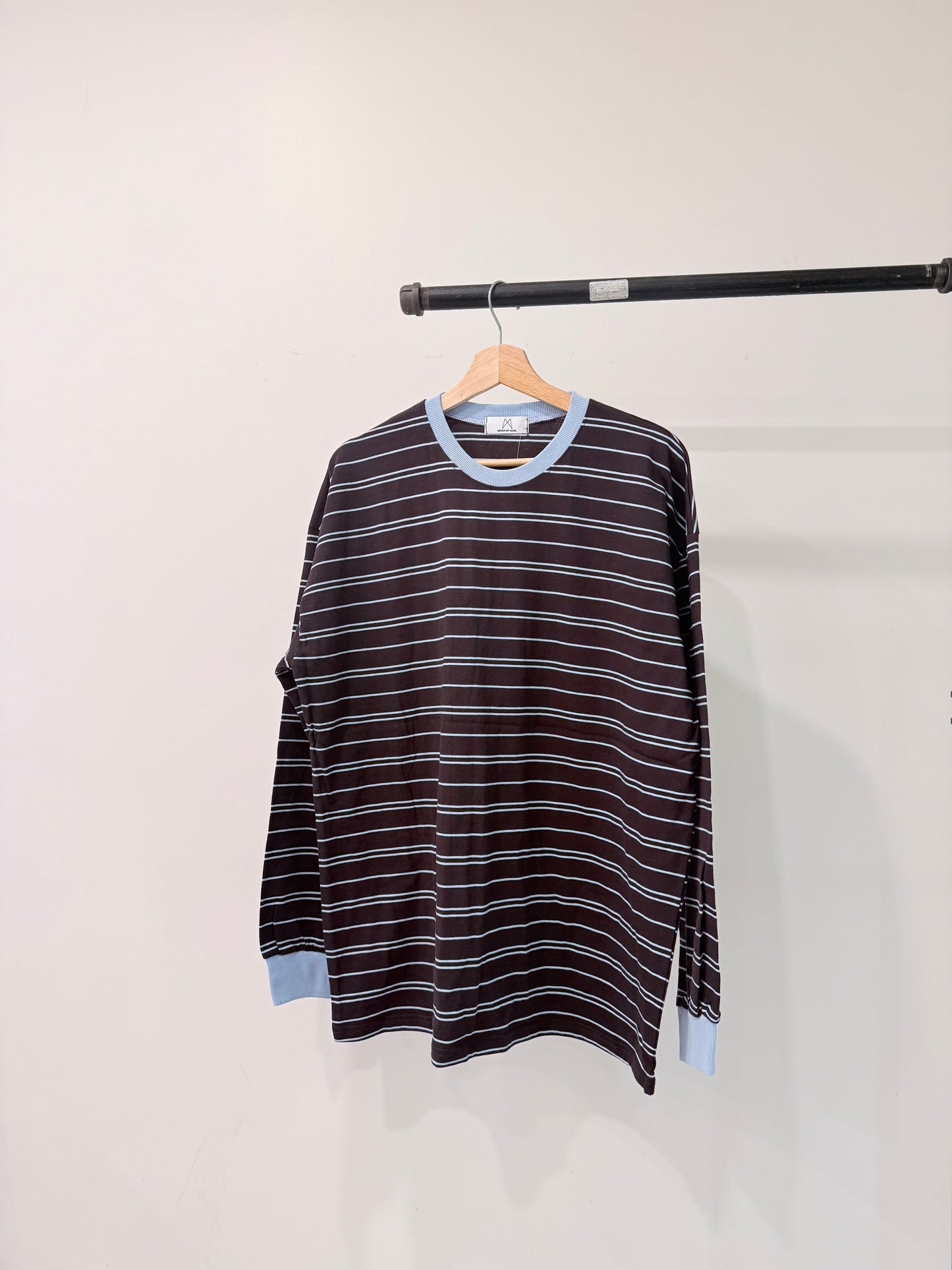 DOWN Striped long sleeve tee