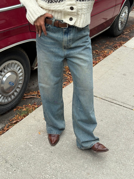 SENCH Straight legged jeans