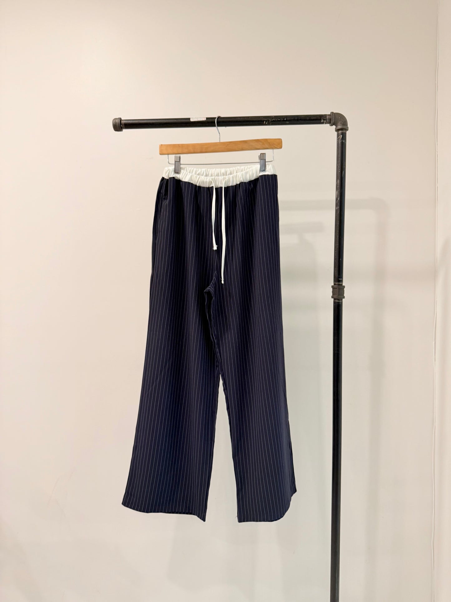 TREDA Pin-striped trousers