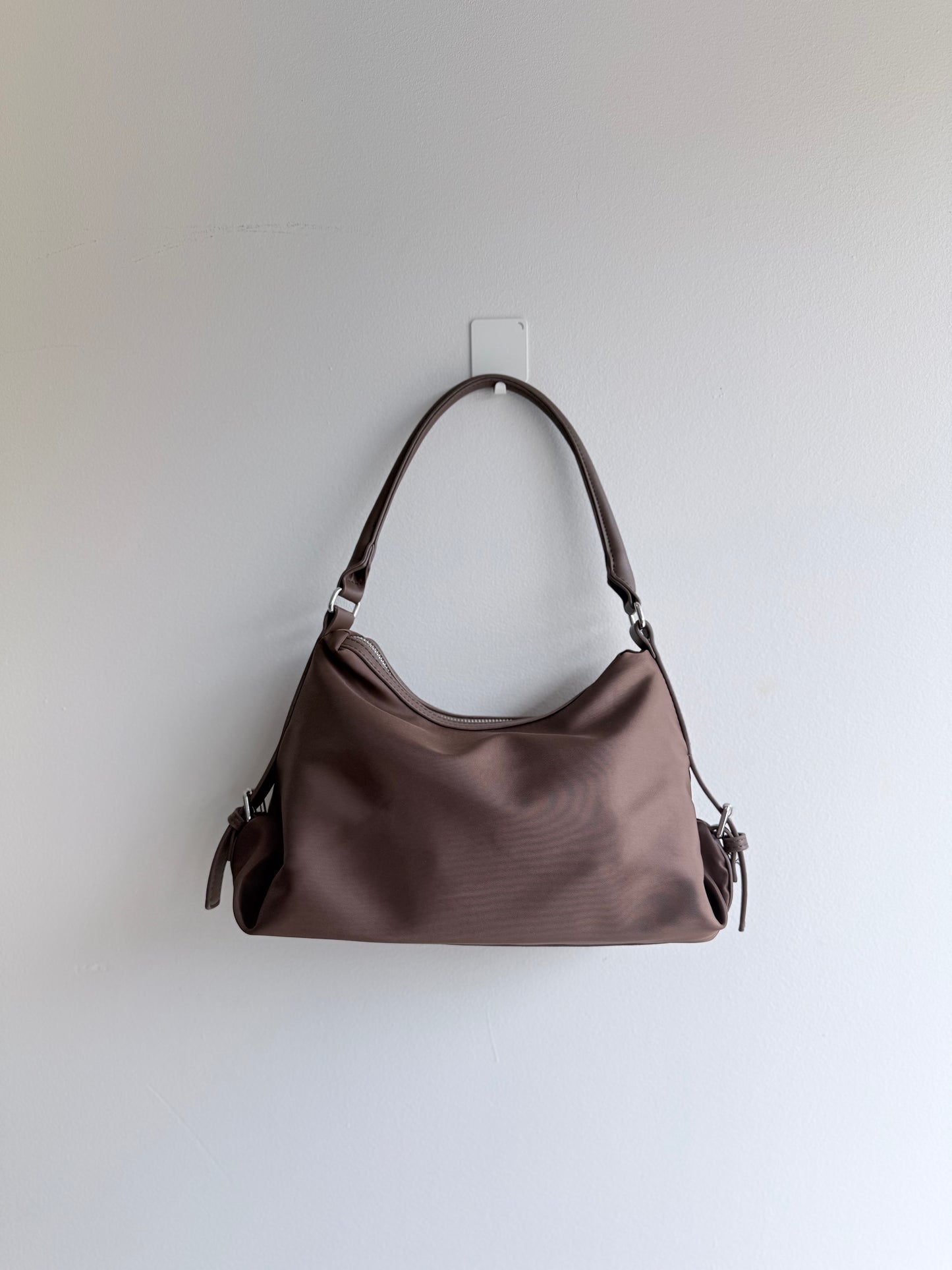 HOLD Nylon shoulder bag