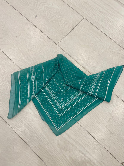 OLIVE Paisley cotton bandana