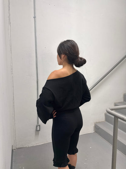 BOTA Off shoulder sweatshirt