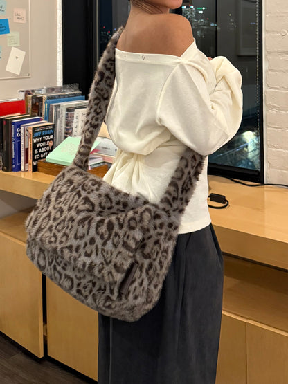 CREEP Cheetah fur bag