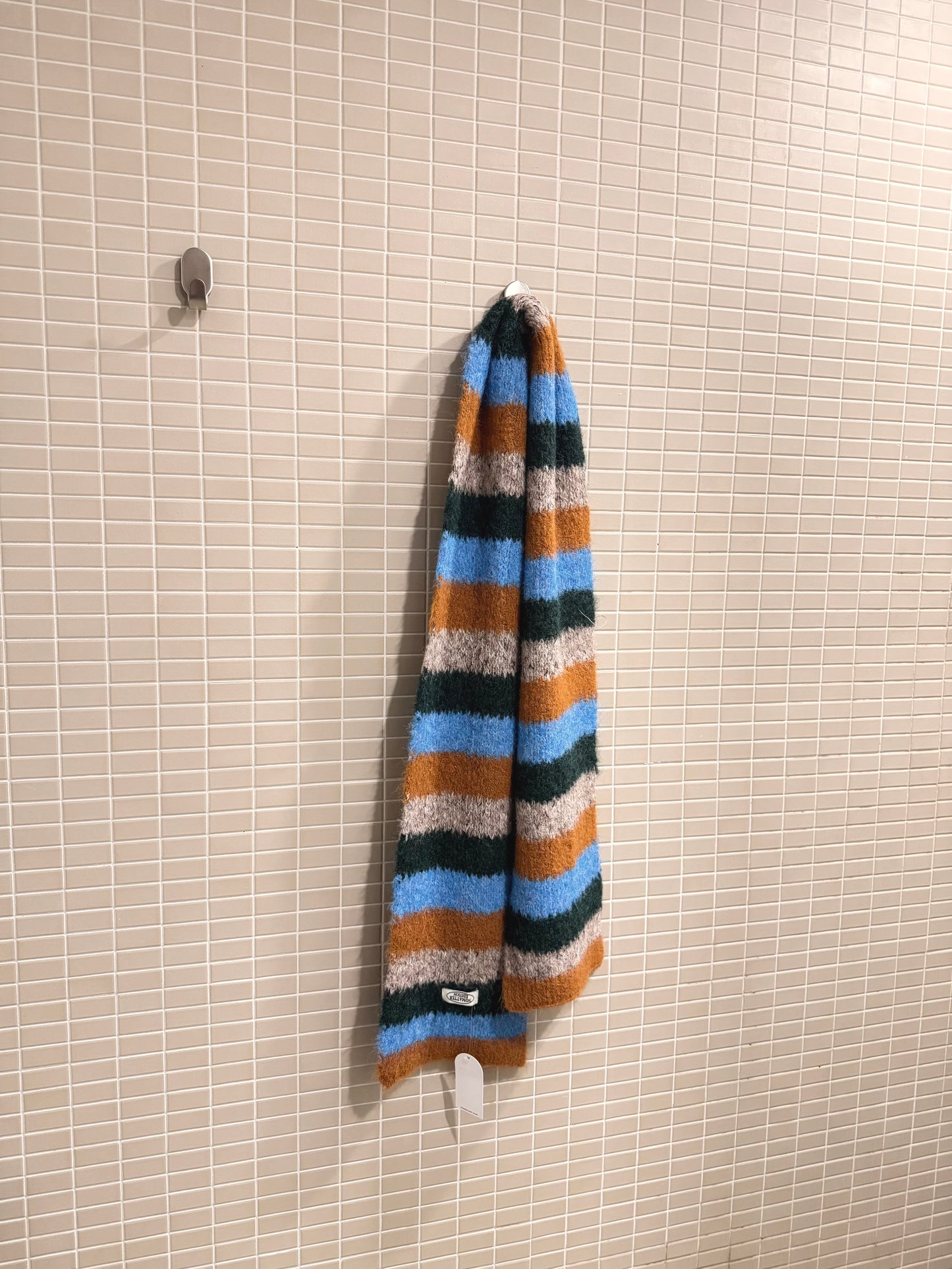 IMAGINE Fuzzy stripe scarf