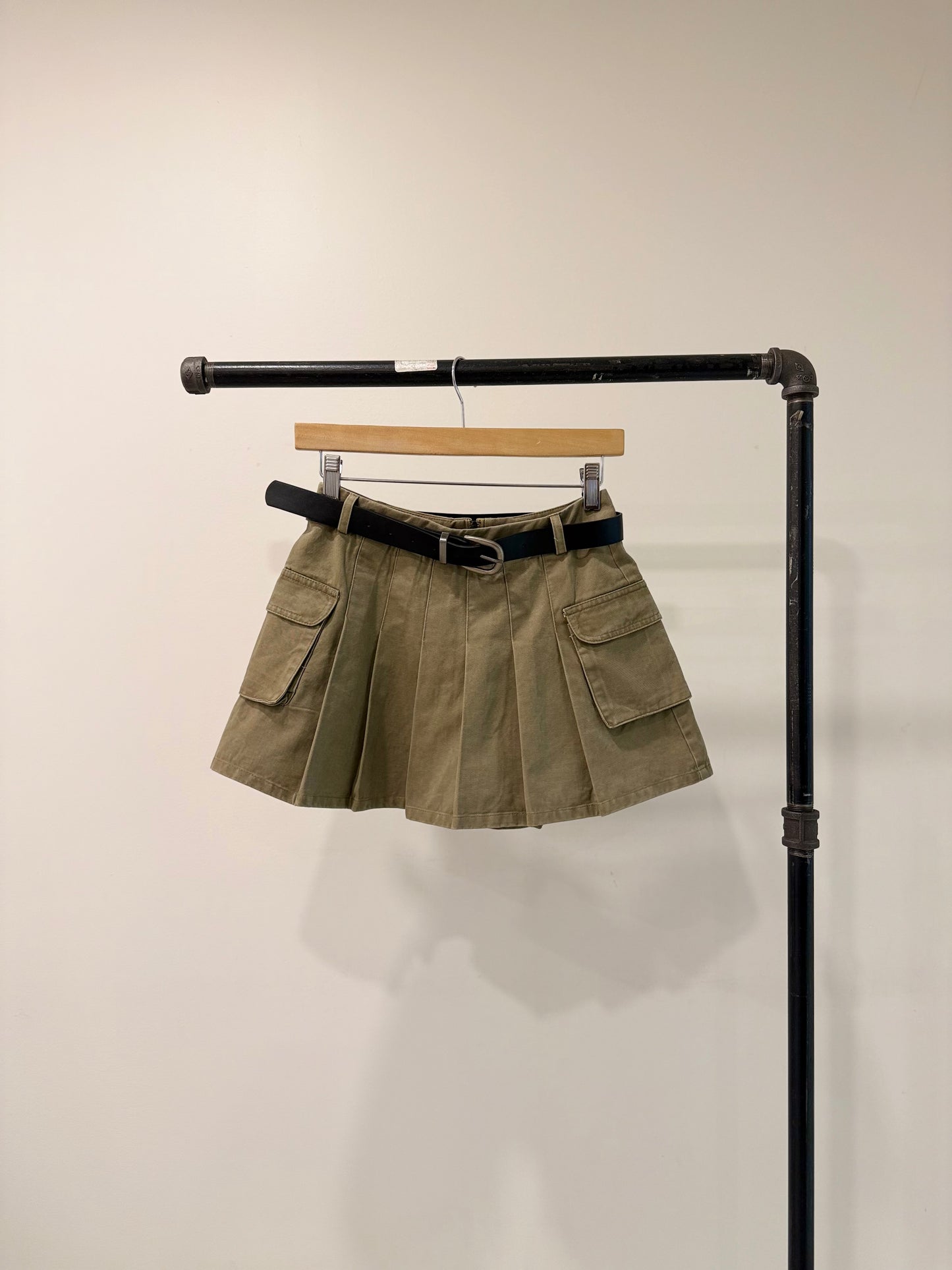 ZELLA Pleated mini cargo skirt