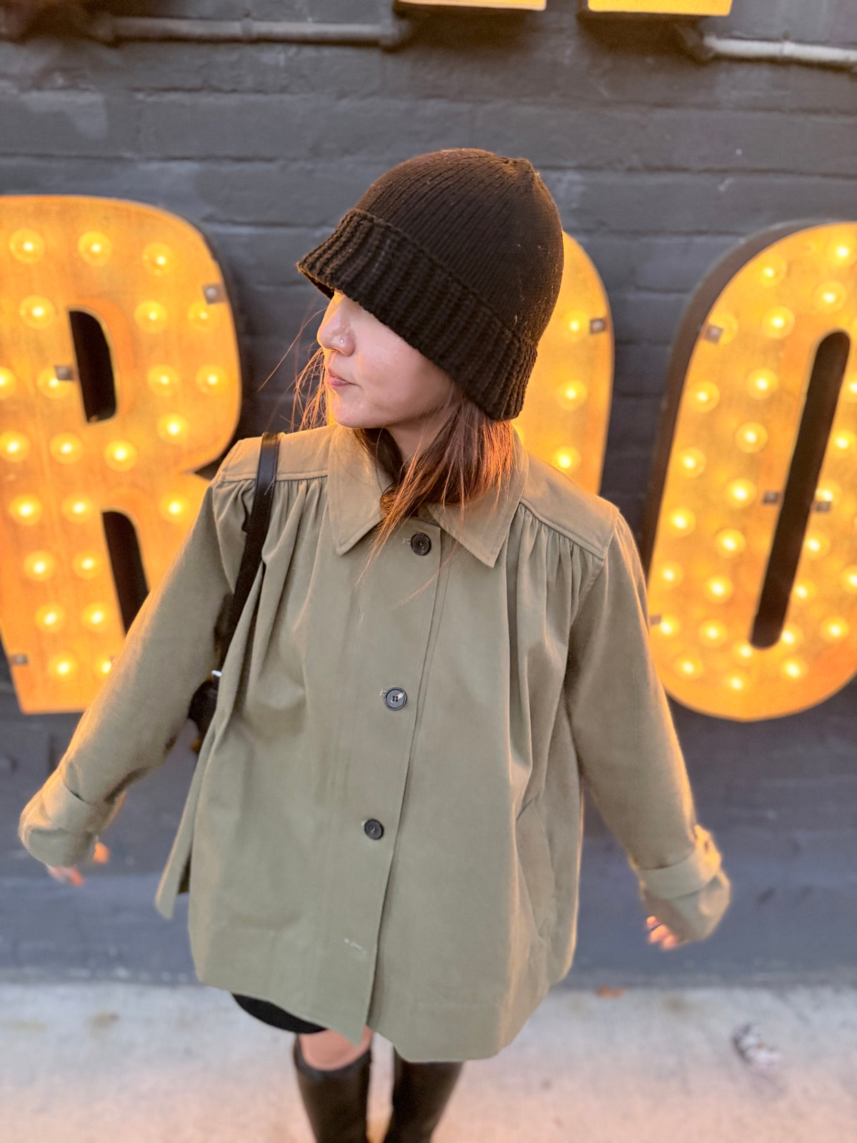 AUDRA Cropped trench