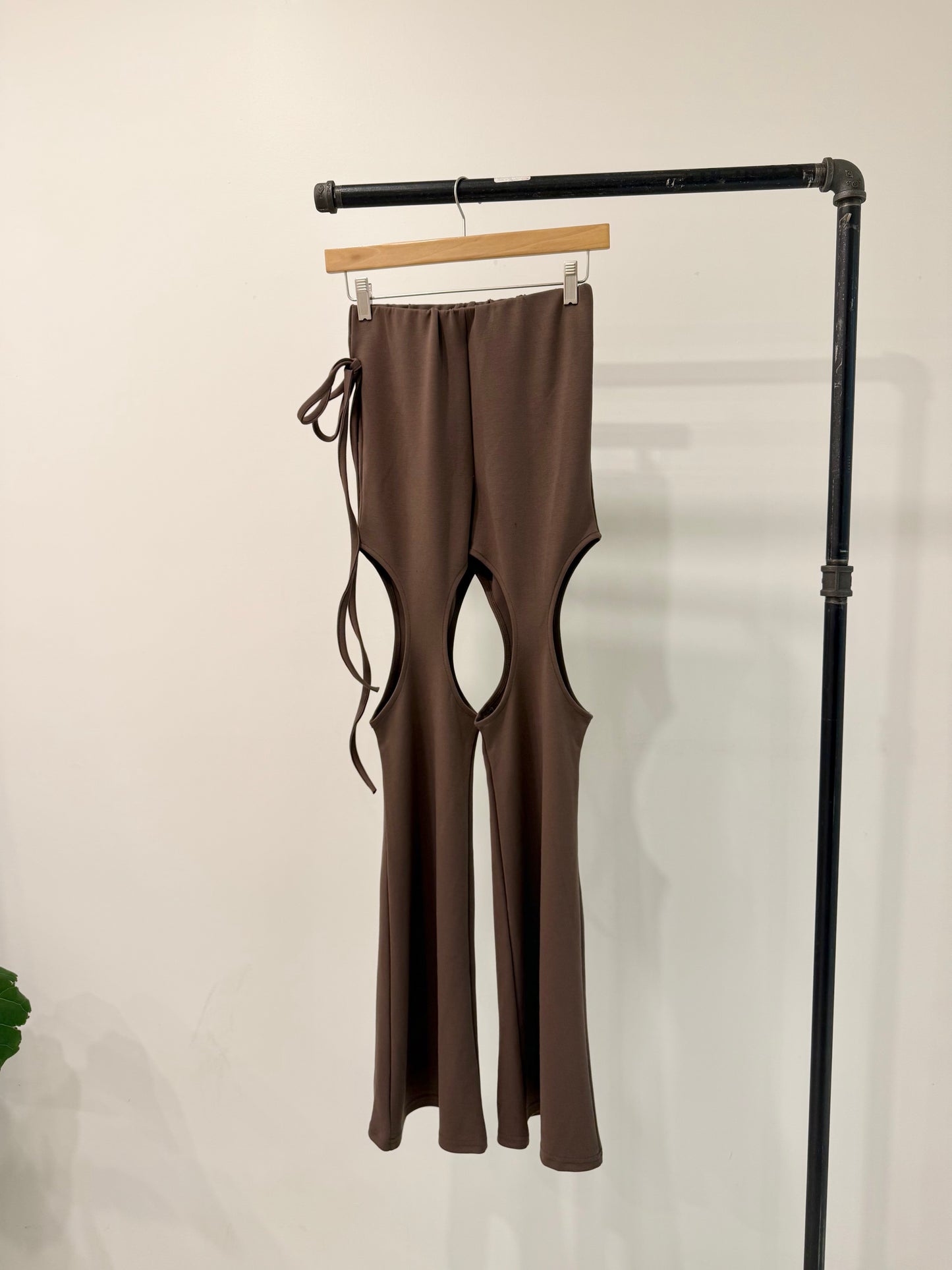 JAMAN Cutout pants