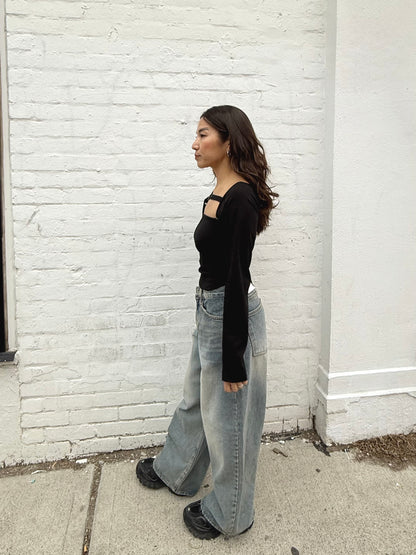 RUDY Belted neckline top