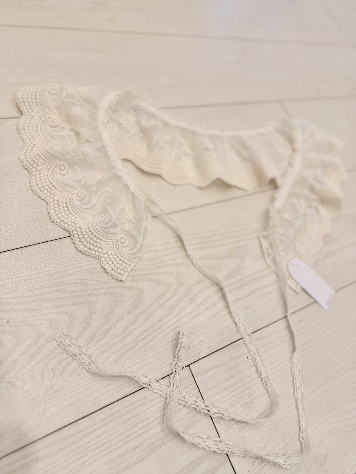 YEJI Embroidery wrap skirt