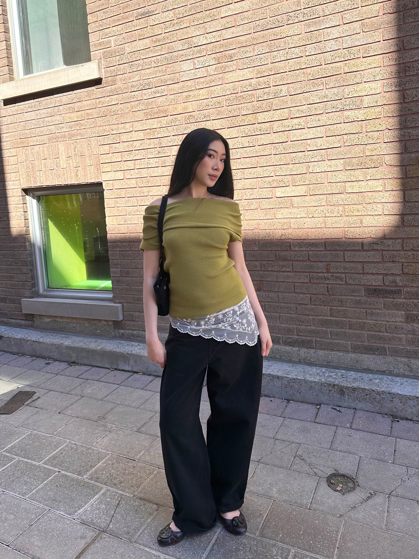 DEMIAN Off shoulder knit top