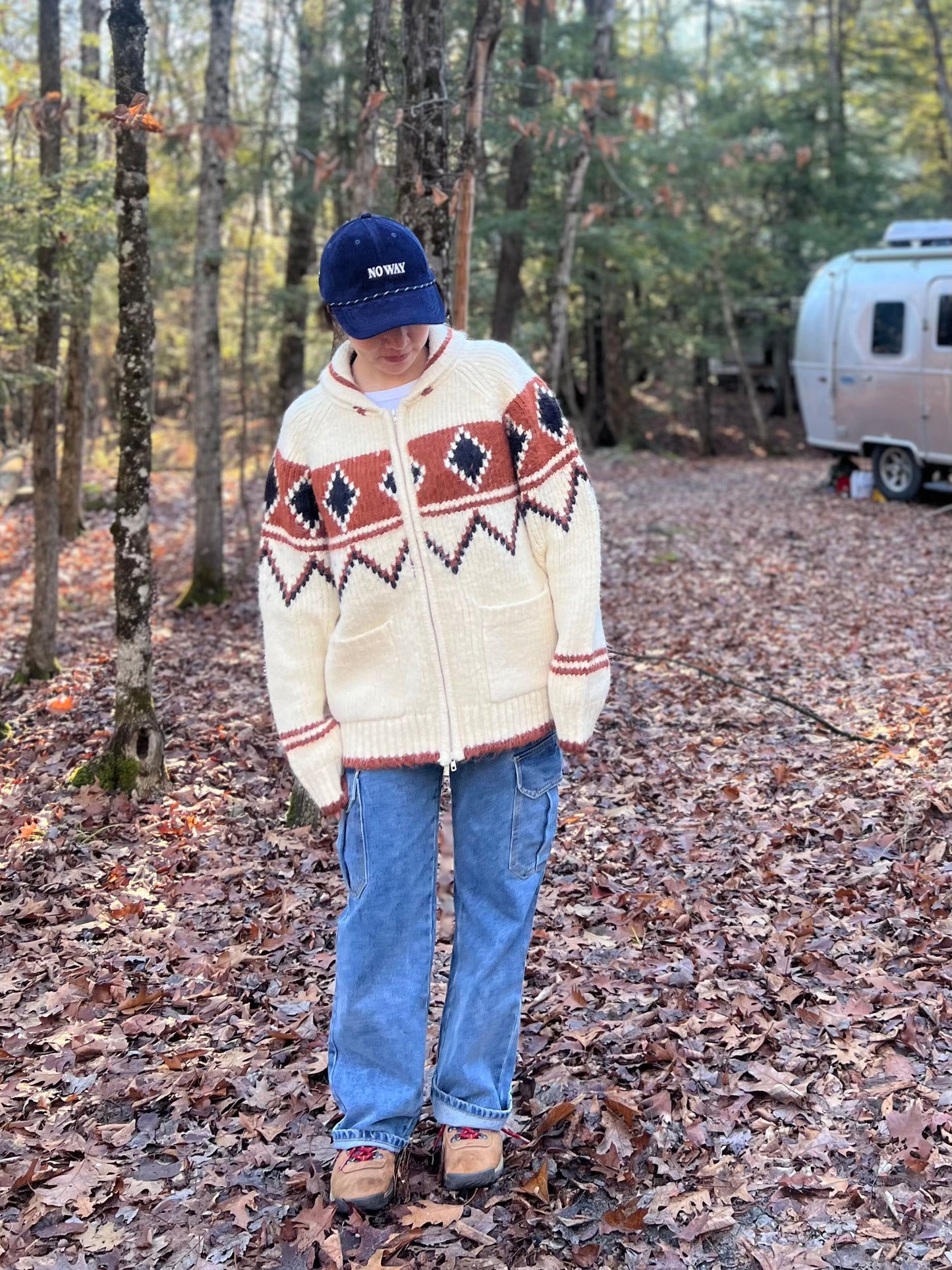 GOLDEN Heavy zip-up sweater