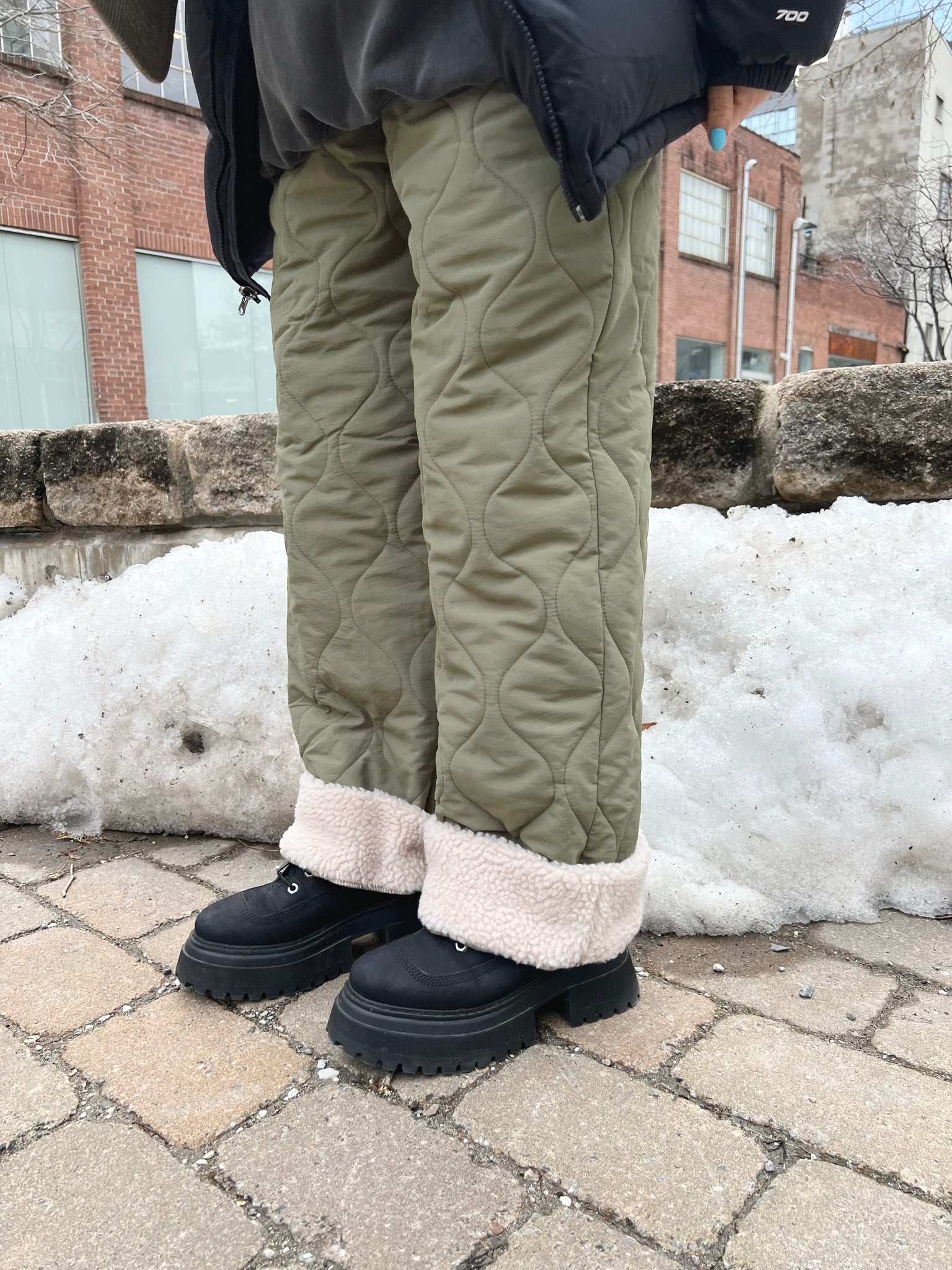 Quilted online cargo pants