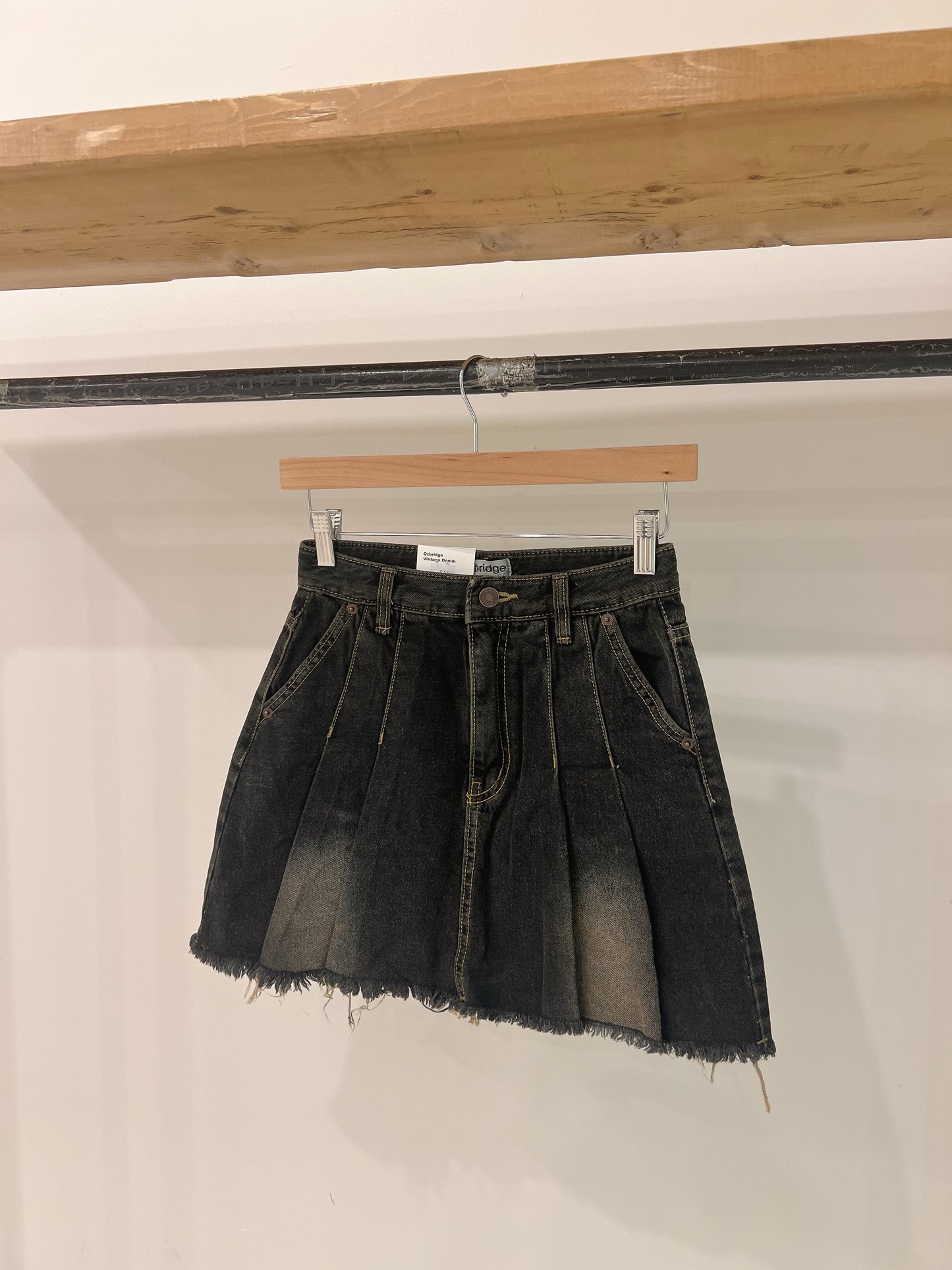 APRIL Acid wash denim skirt