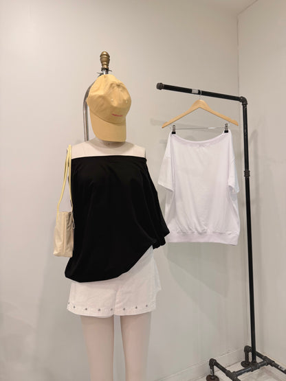 NOVA Off-shoulder tee