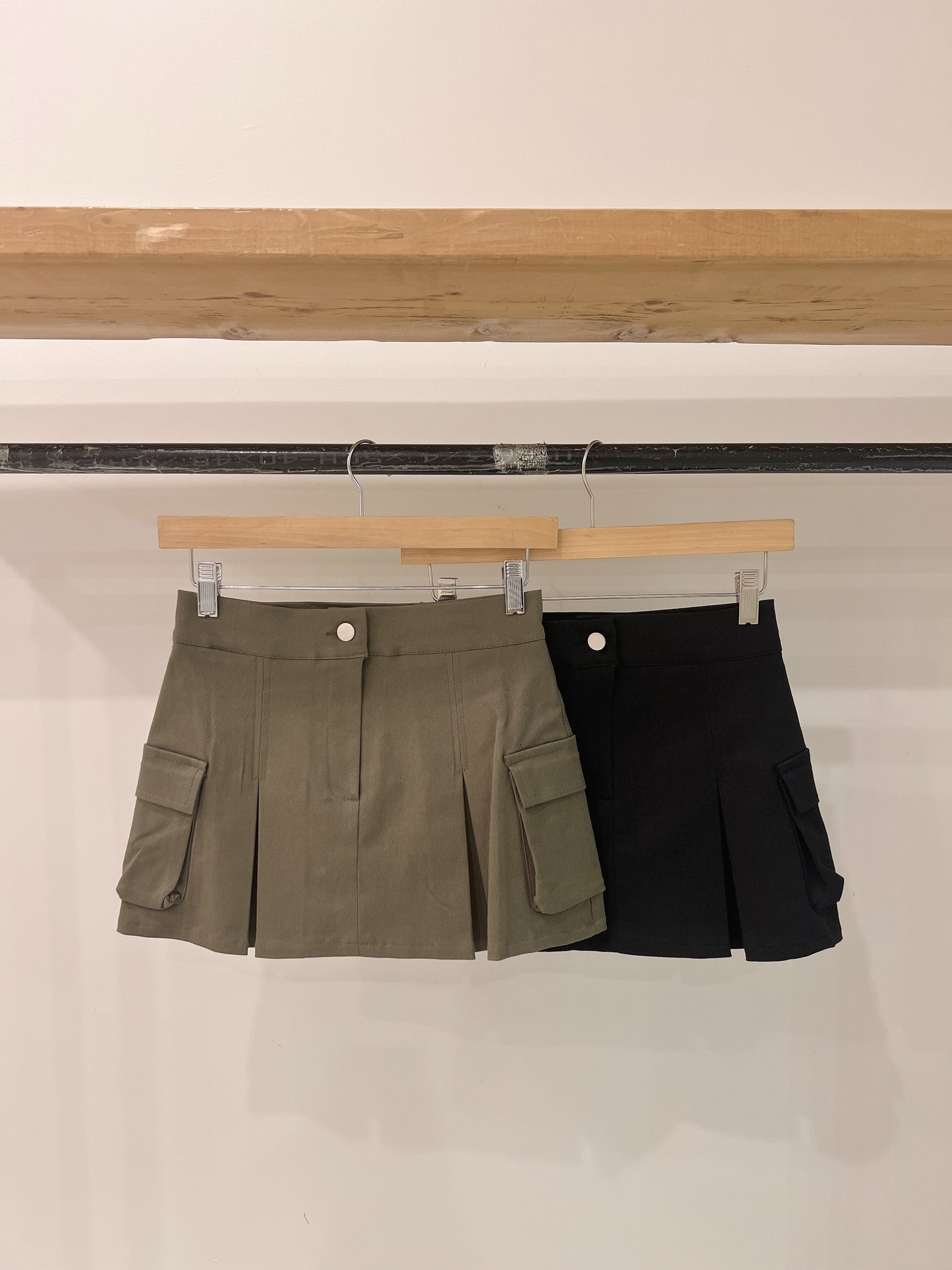 BAIT Mini cargo skirt